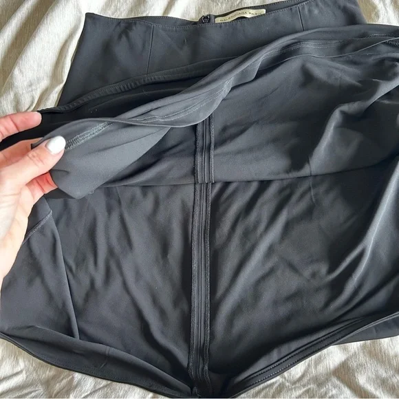 Balenciaga 2012 Pleated, High Waisted, Midi, Elegant Black Women's Skirt - Picture 11 of 15